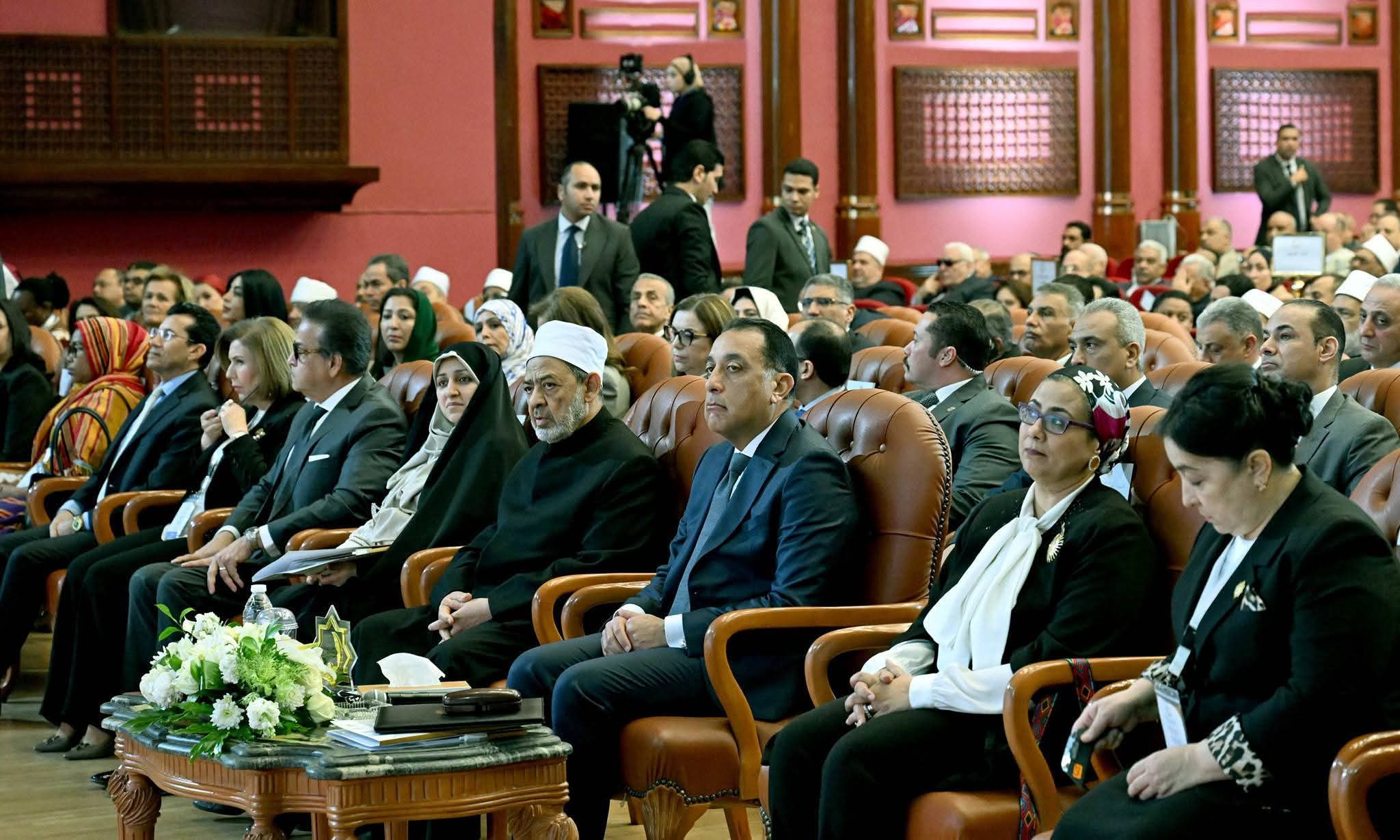 نائب محافظ الوادي الجديد تشارك في استثمار الخطاب الديني والإعلامي وأثره على حماية وتعزيز حقوق المرأة