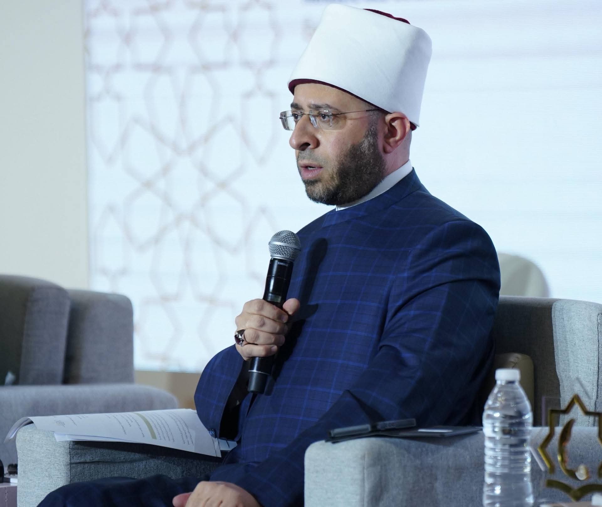 الازهري: الخطاب الديني المستنير خط الدفاع الأول في مواجهة التطرف وتمكين المرأة
