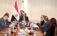 شيمى يبحث مع شركة إسبانية سبل التعاون في مشروعات بيئية مستدامة