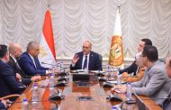 وزير العمل يعزّز الشراكة مع 