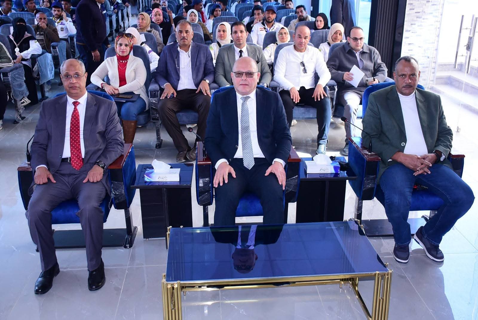 كليات التكنولوجيا والتربية والتمريض تحصد المستوى الأول في منافسات المهرجان الكشفي بجامعة سوهاج