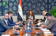 عوض تبحث تحويل المخلفات لوقود بديل لمصانع الأسمنت بالشراكة مع 