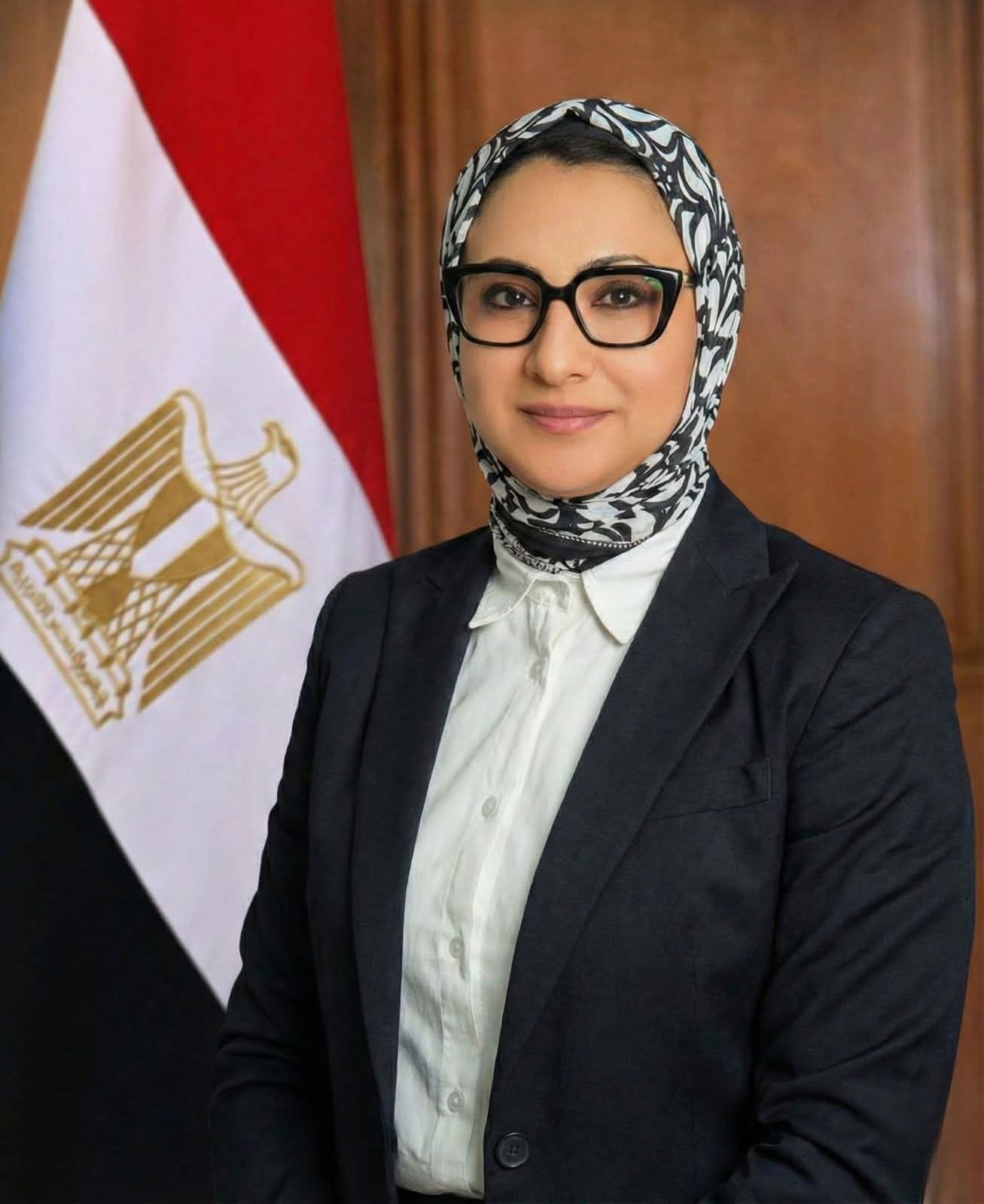 محافظ الوادي الجديد تصدر قرارًا بنقل وتصعيد عدد من رؤساء المراكز و نوابهم