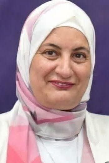 رئيس جامعة القاهرة يعلن تعيين الدكتورة وسام نصر عميدًا لكلية الإعلام