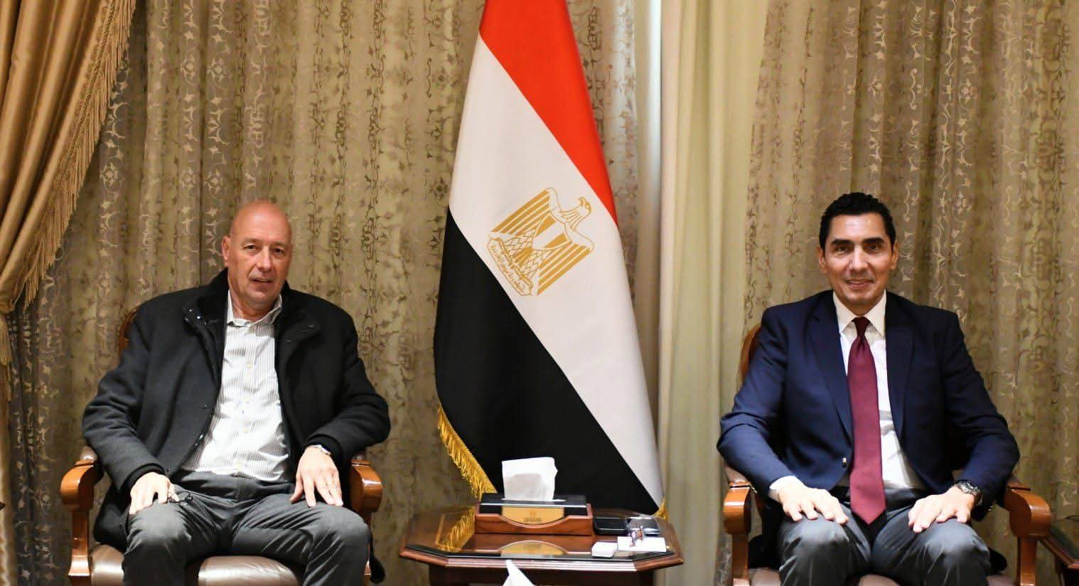 جوهر  يلتقي مجلس إدارة الاتحاد المصري للخماسي الحديث لبحث خطط الإعداد