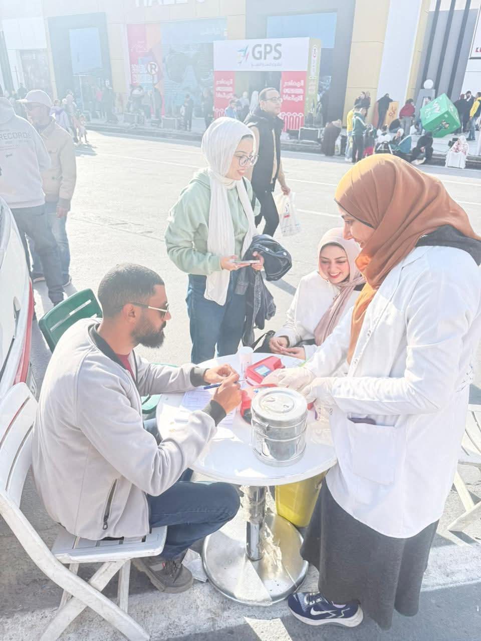 26 ألف مستفيد من الخدمات الطبية والتوعوية بمعرض الكتاب الدولي