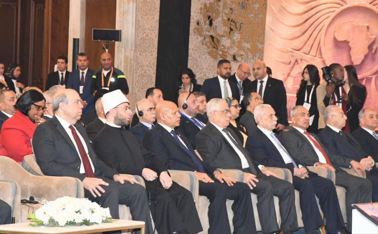 وزير الأوقاف يشهد اجتماع القاهرة التاسع لرؤساء المحاكم الدستورية والعليا والمجالس الدستورية الإفريقية