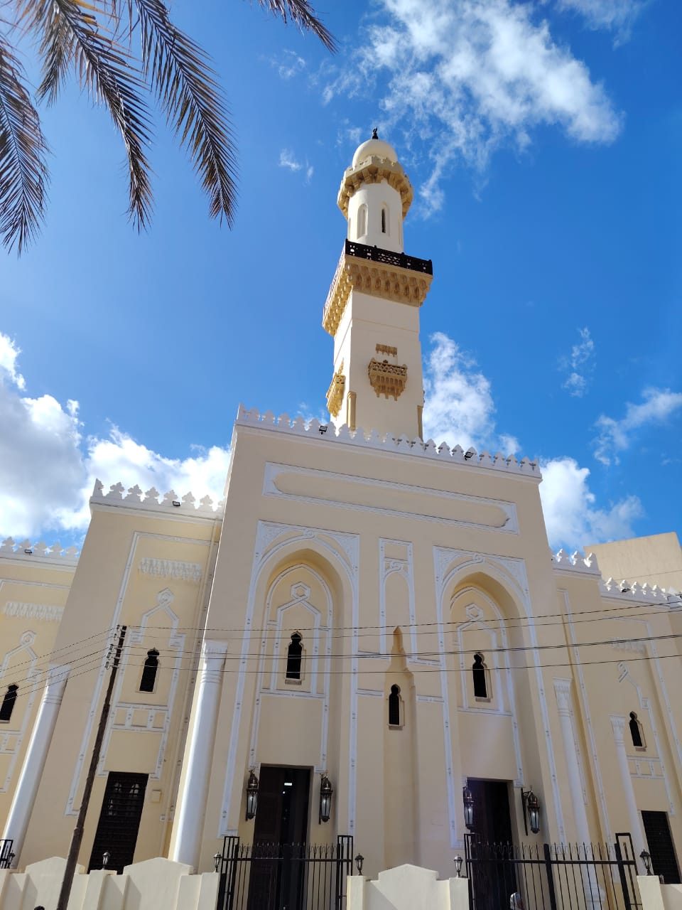 الأوقاف: زخارف مدخل المسجد العباسي بشبين الكوم أصلية ولم يطرأ عليها تغيير