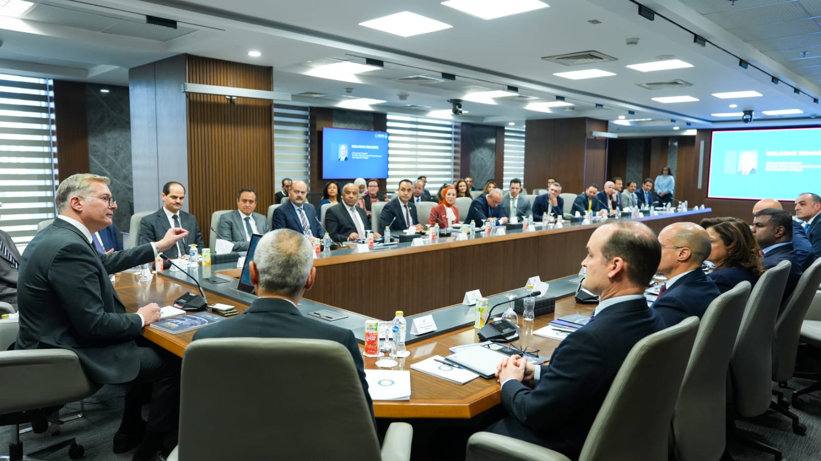 بدوى يترأس اللجنة العليا لمؤتمر ومعرض مصر الدولي للطاقة إيجبس 2026