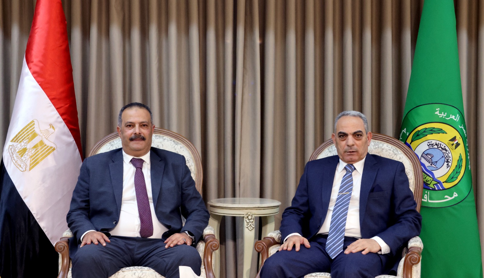 محافظ الإسماعيلية يستقبل رئيس شركة مياه الشرب والصرف الصحي