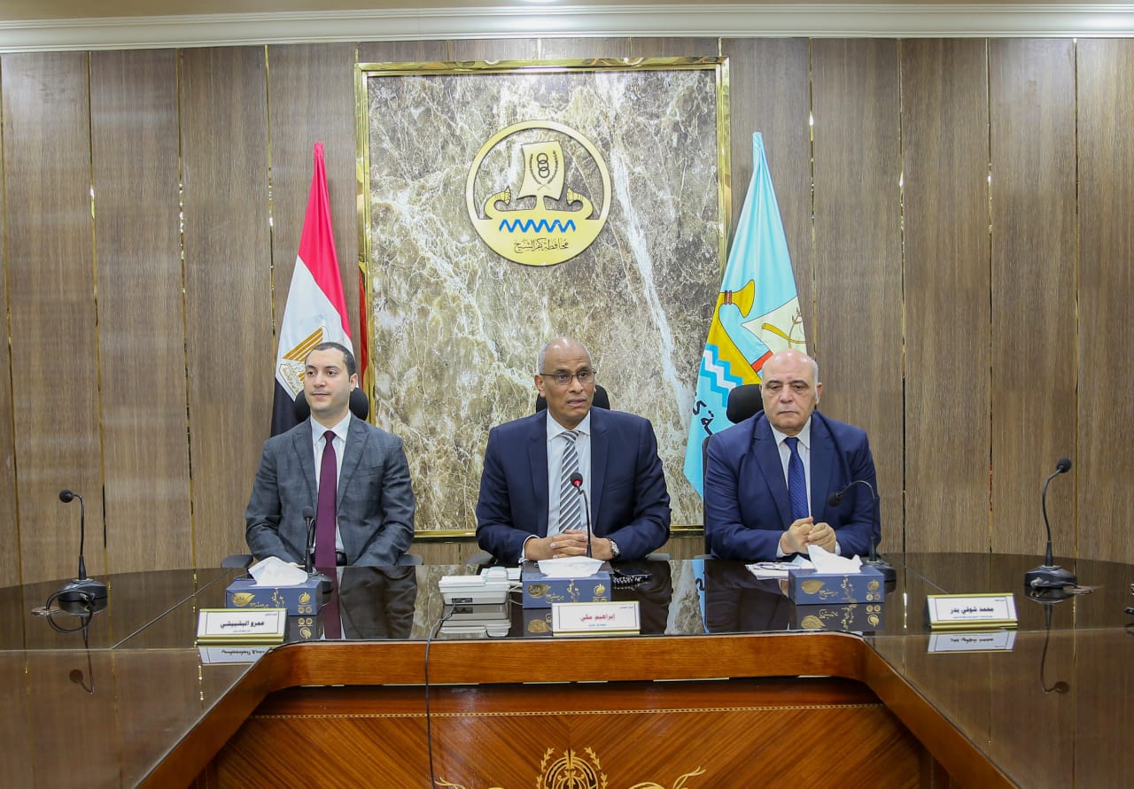 محافظ كفرالشيخ يلتقي الصحفيين والإعلاميين عقب توليه مهام منصبه ويستعرض أولويات العمل خلال المرحلة المقبلة