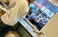 إقبال كثيف على سيارات 