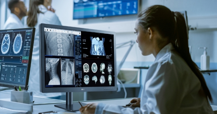 إل جي تستعد للكشف عن شاشات تشخيصية رائدة بدقة 11 ميجابكسل وشاشات جراحية ثلاثية الأبعاد في معرض الصحة العالمي