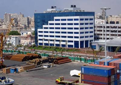 أحكام بالسجن المشدد لمسئولي جمارك ميناء الإسكندرية