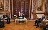 رئيس مجلس الشيوخ يستقبل نقيب الإعلاميين ووفد النقابة لتقديم التهنئة
