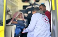 الهلال الأحمر المصري يعزز مد غزة بمواد غذائية ومستلزمات شتوية عبر قافلة «زاد العزة» 146