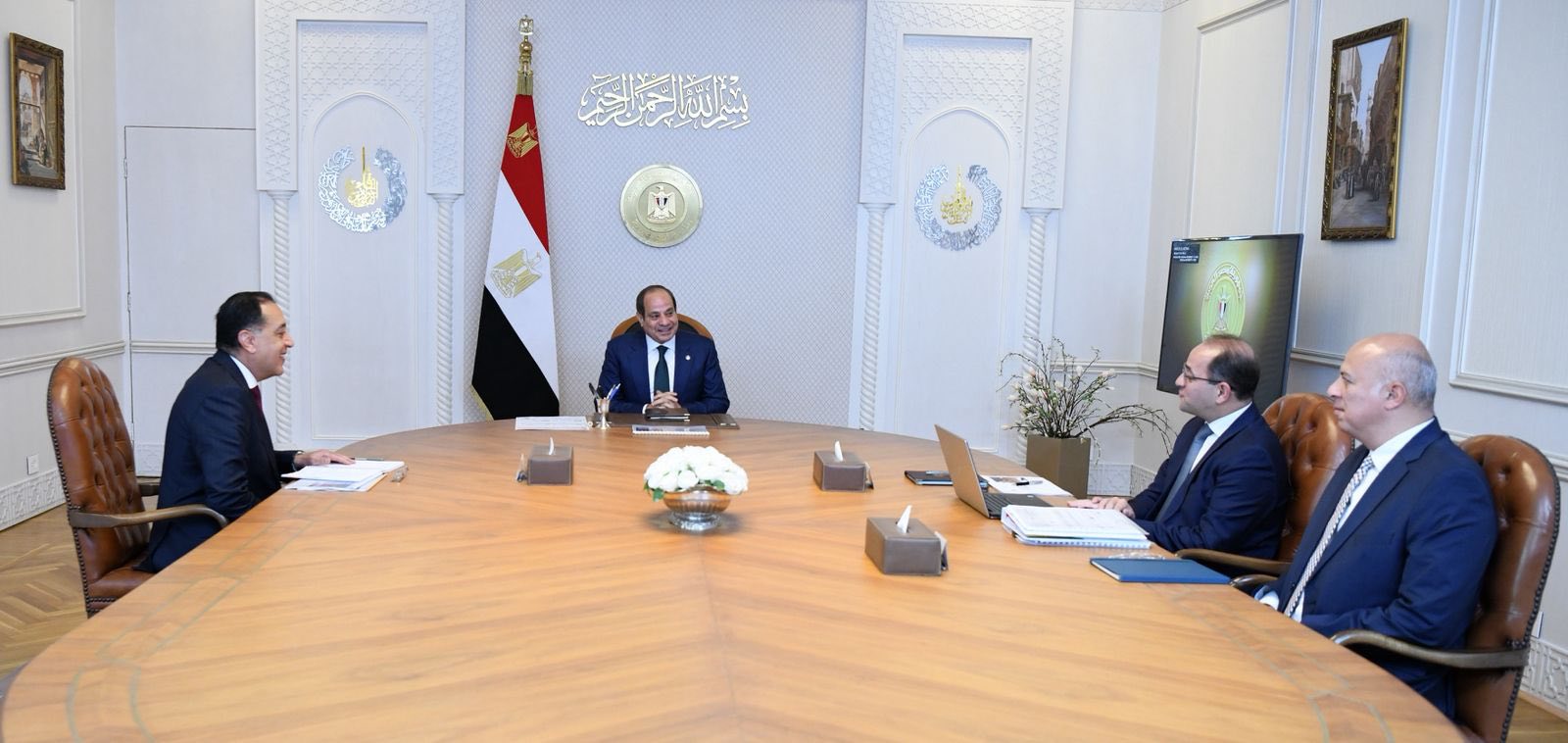الرئيس السيسى : توفير مخصصات مالية إضافية للانتهاء من مشروعات المرحلة الأولى من «حياة كريمة»