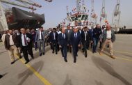 وزير النقل يشهد انطلاق التشغيل التجريبي التجاري لمحطة الحاويات 