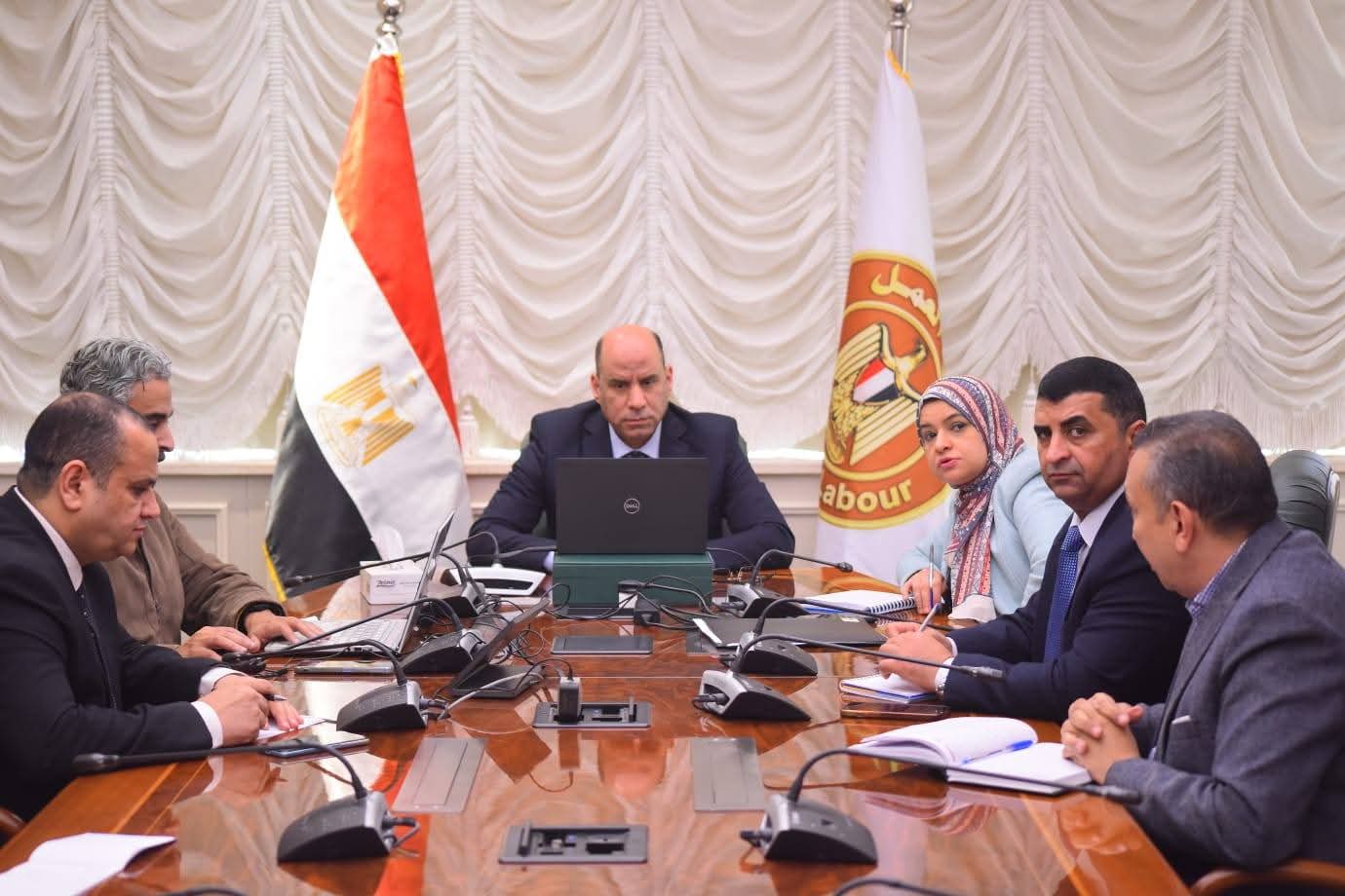 رداد : معكم لحظة بلحظة للاطمئنان على العمال المصريين.. والأحداث الراهنة تتطلب تكثيف المتابعة والرصد
