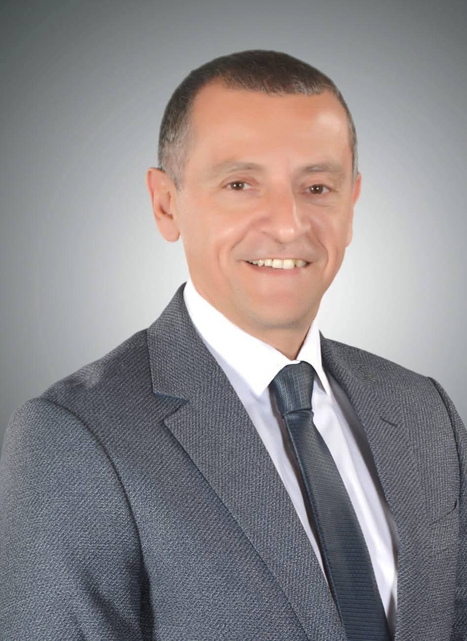 محافظ أسوان يبحث تعزيز الحماية الاجتماعية ودعم الشراكة مع المجتمع المدني