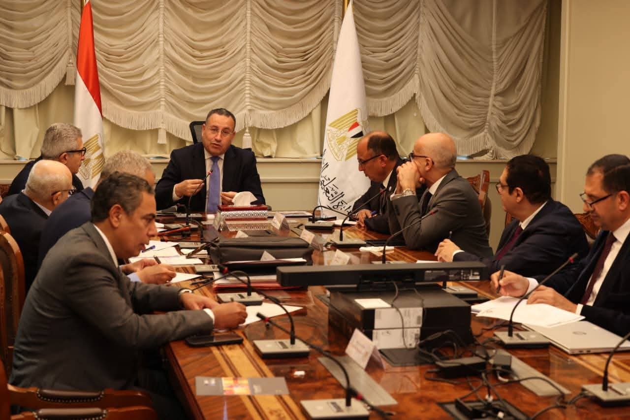 قنصوة يترأس اجتماعًا طارئًا للمجلس الأعلى للجامعات