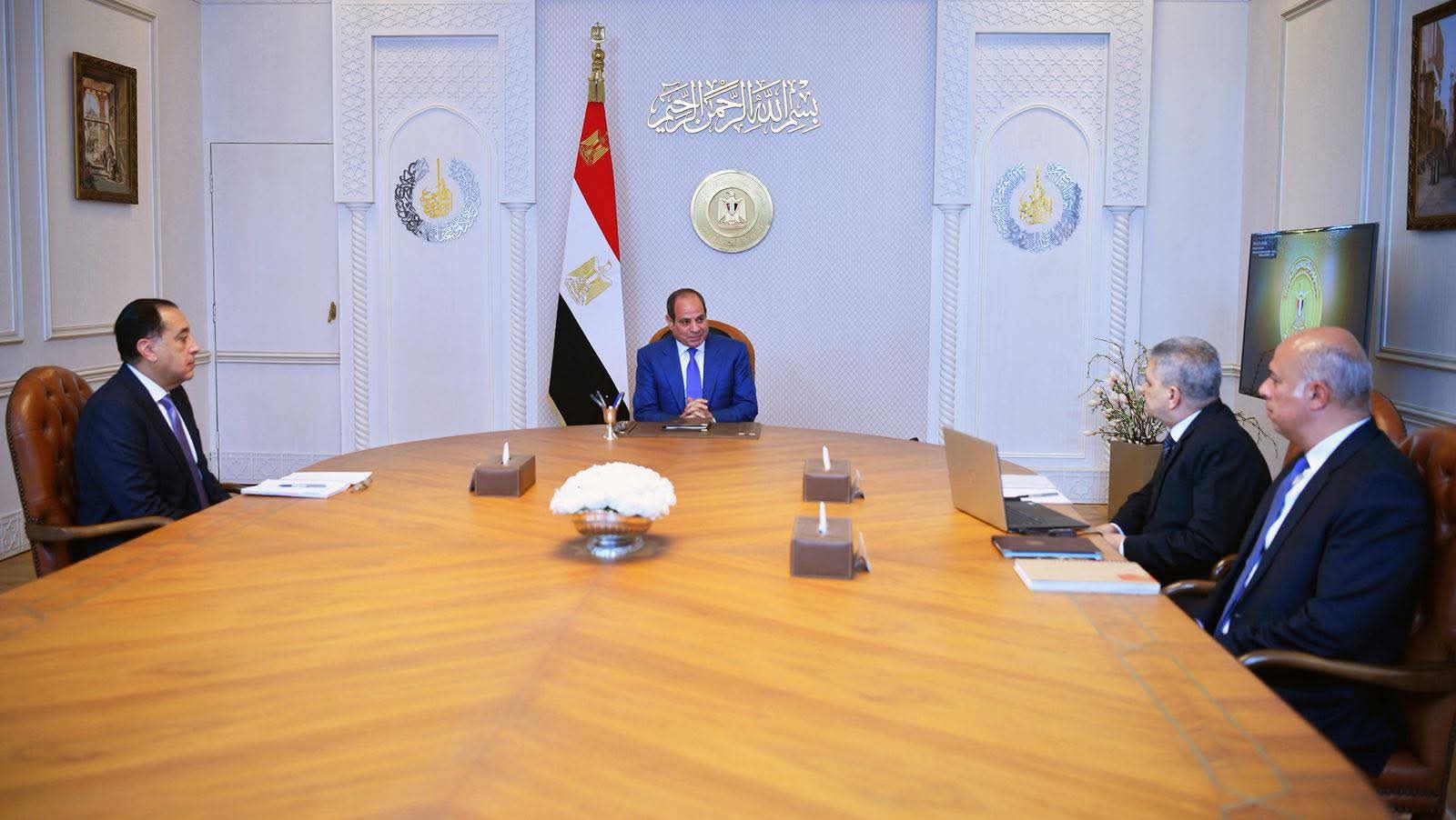 السيسي يوجّه برفع جاهزية قناة السويس ومواصلة المشروعات البحرية الكبرى رغم تداعيات حرب الشرق الأوسط