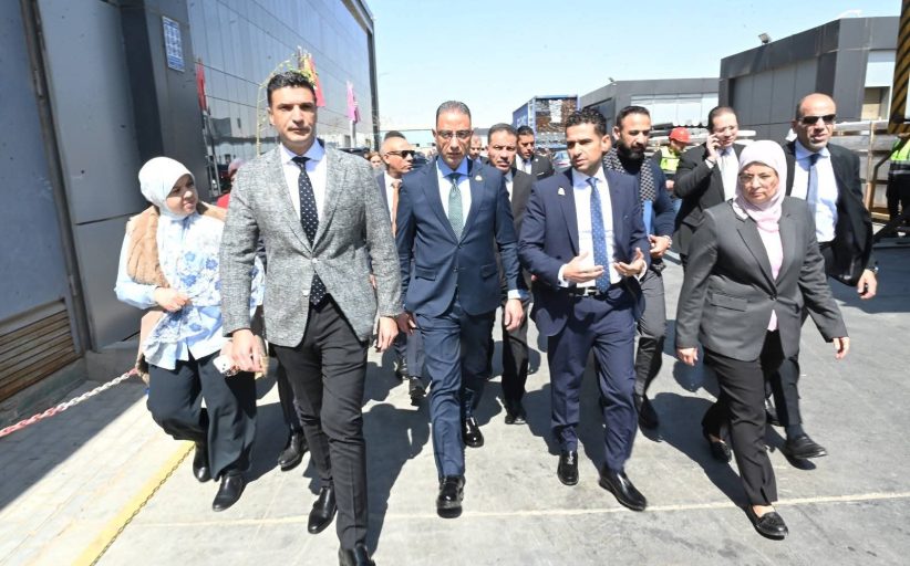 هاشم : دعم المستثمر الوطني وحماية استمرارية الإنتاج يشكلان جزءًا أساسيًا