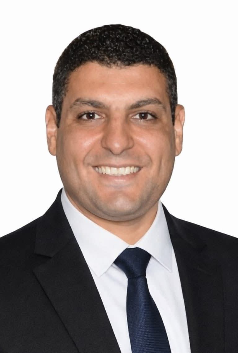 مركز جامعة القاهرة للطباعة يحقق طفرة إنتاجية ويعزز كفاءته المالية والتقنية
