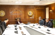 عوض تتابع من مركز سيطرة الشبكة الوطنية للطوارئ جهود المحافظات في التعامل مع مياه الأمطار