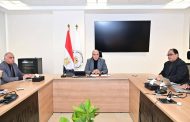 سويلم يتابع أعمال إزالة التعديات على مجرى نهر النيل ضمن 