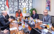 عوض: نحرص على دعم توجه القطاع الخاص نحو خفض الانبعاثات الكربونية وتطبيق المسئولية الممتدة للمنتج