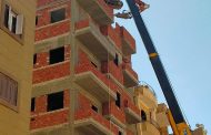 تنفيذًا لتوجيهات وزيرة التنمية المحلية بتشكيل فرق عمل لإزالة مخالفات البناء بالأحياء