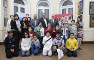 أطفال روسيا يصنعون فانوس رمضان