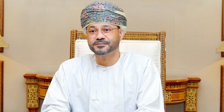 سلطنة عُمان تحذر من تداعيات التصعيد العسكري في المنطقة وتدعو إلى تكثيف الجهود الدبلوماسية لوقفه