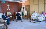 سفير السعودية لدى مصر يلتقي مدير شئون الأونروا الإقليمي