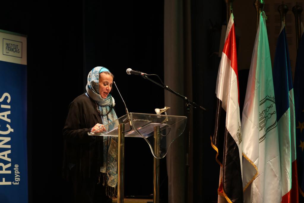 وزير الخارجية يبحث مع نظيره الفرنسي التطورات الإقليمية وسبل خفض التصعيد في المنطقة