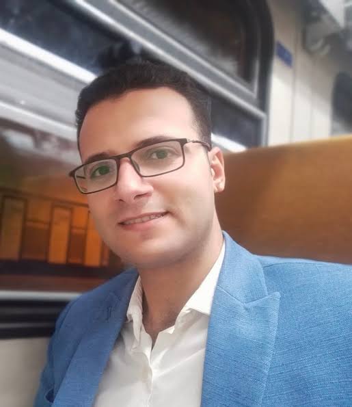 محمد ابو العباس يكتب.. حين يتحول الإنسان إلى فكرة قاتلة.. وتتصدى الدولة للانهيار