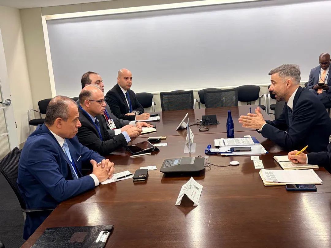 وزير الاستثمار يبحث مع الصندوق الدولي للتنمية الزراعية تعزيز الشراكة لدعم الزراعة والأمن الغذائي