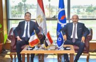 السفير الفرنسي يشيد بمكانة السويس الاقتصادية .. ويؤكد أنها تمثل بيئة جاذبة للإستثمار