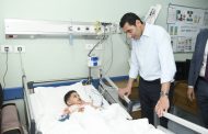 وزير الشباب والرياضة يزور مستشفي الناس