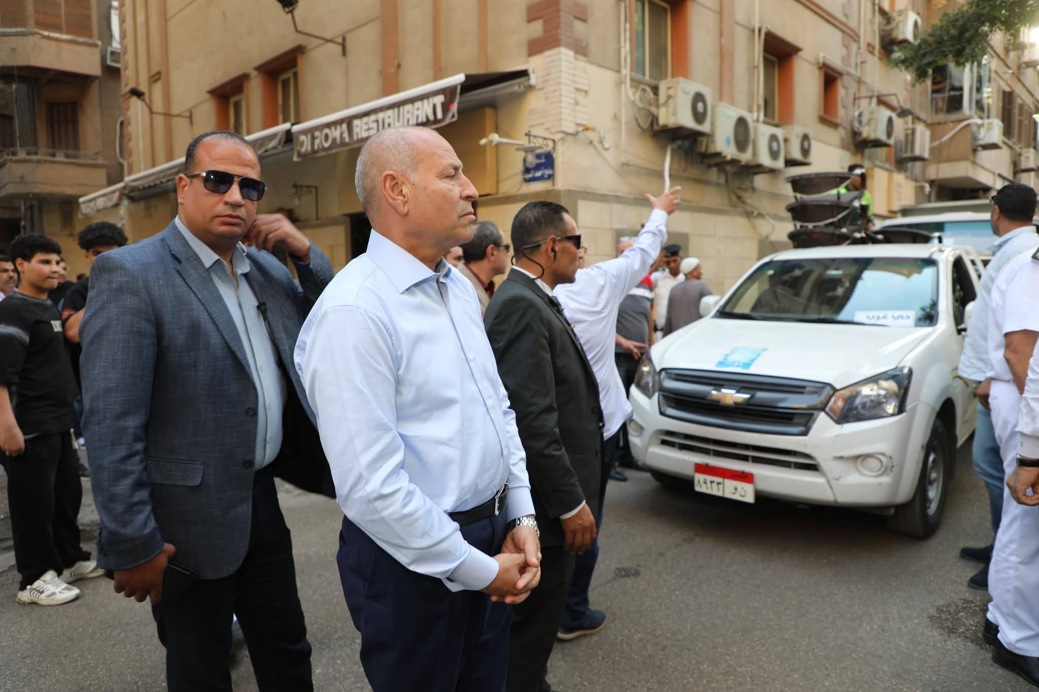حظر اصدار التراخيص للمقاهى والمطاعم الجديدة فى احياء مصر الجديدة والزمالك وجاردن سيتى والمعادى