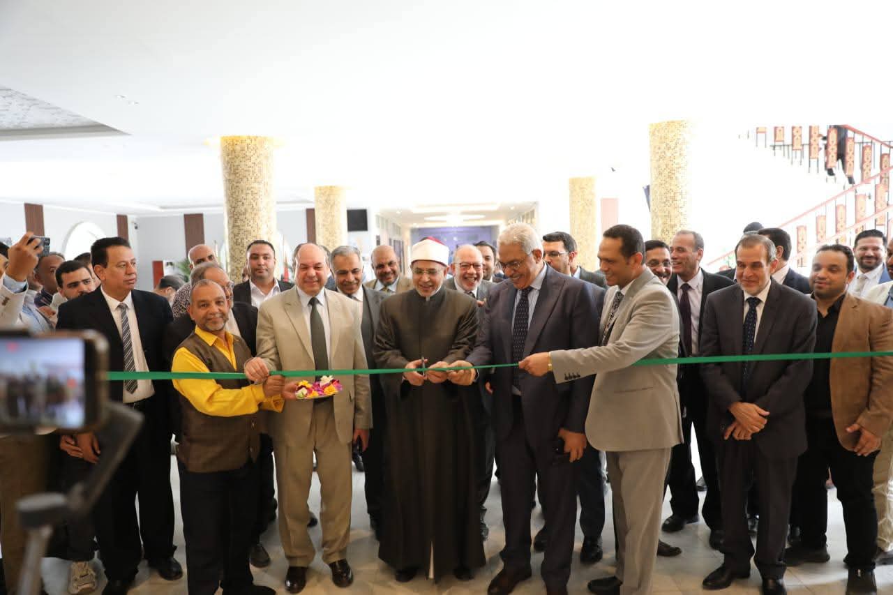 رئيس جامعة الأزهر يفتتح منشآت جديدة وإصلاحات تطويرية بكلية التربية للبنين