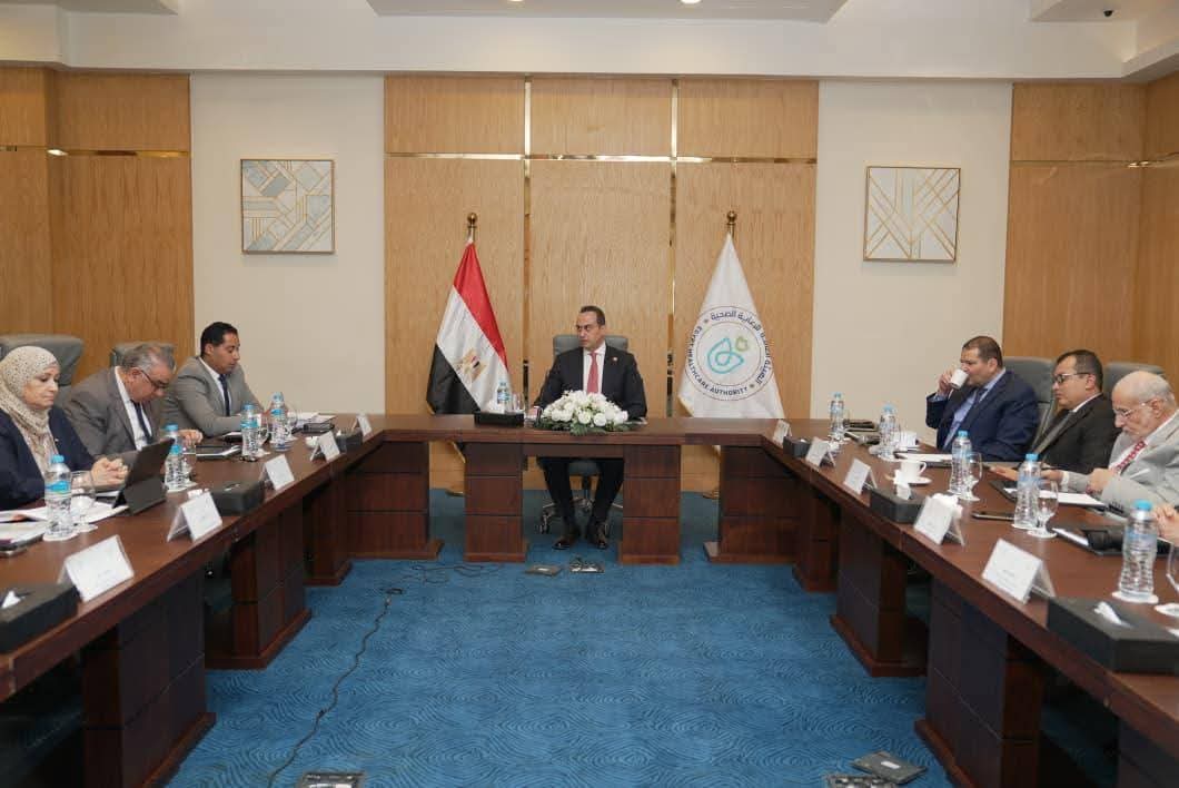 وحدات متخصصة للفيروسات الكبدية بالتأمين الصحي الشامل