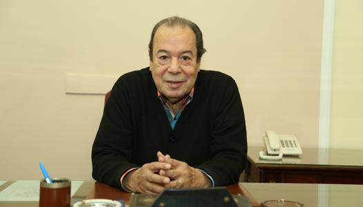 د. كمال يكتب.. رسالة هامة من المؤلف الموسيقي.. منير الوسيمي