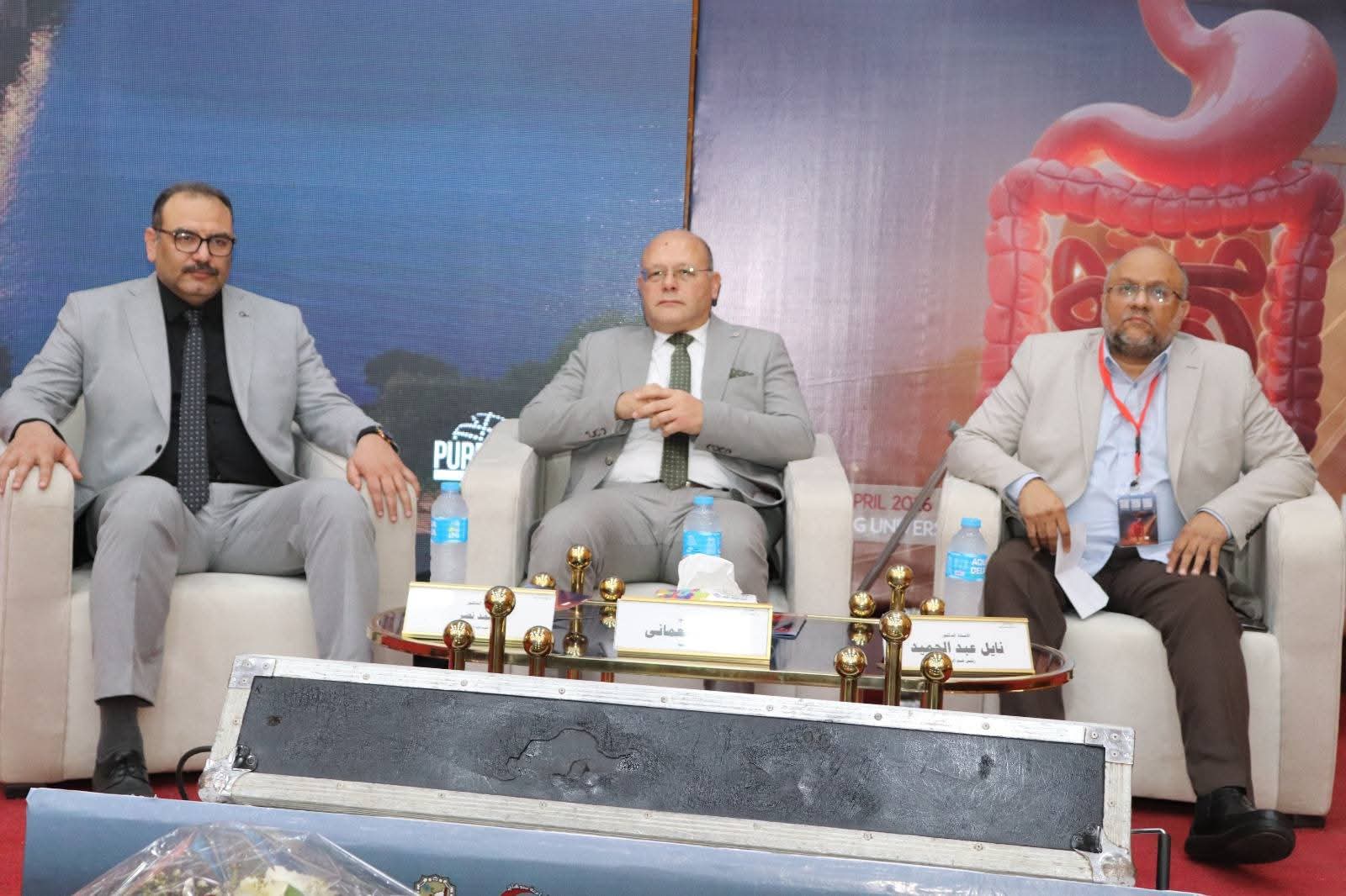 انطلاق مؤتمر “الإنجازات والتحديات في الممارسة الحديثة لأمراض الجهاز الهضمي وأمراض الدم” بجامعة سوهاج