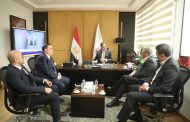 نائب وزير الصحة يبحث مع وفد شركة أورانج سبل دعم التحول الرقمي بالقطاع الصحي