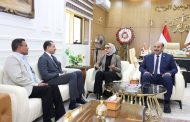 محافظ الوادي الجديد تبحث إنشاء معهدين للعلوم التجارية والتصنيع الغذائي