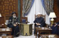 شيخ الأزهر يهنِّئ البابا تواضروس والإخوة المسيحيين بعيد القيامة المجيد