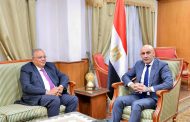 عبد اللطيف: التعليم حق أصيل من حقوق الإنسان ويمثل أهم عنصر لبناء المجتمع وتقدمه