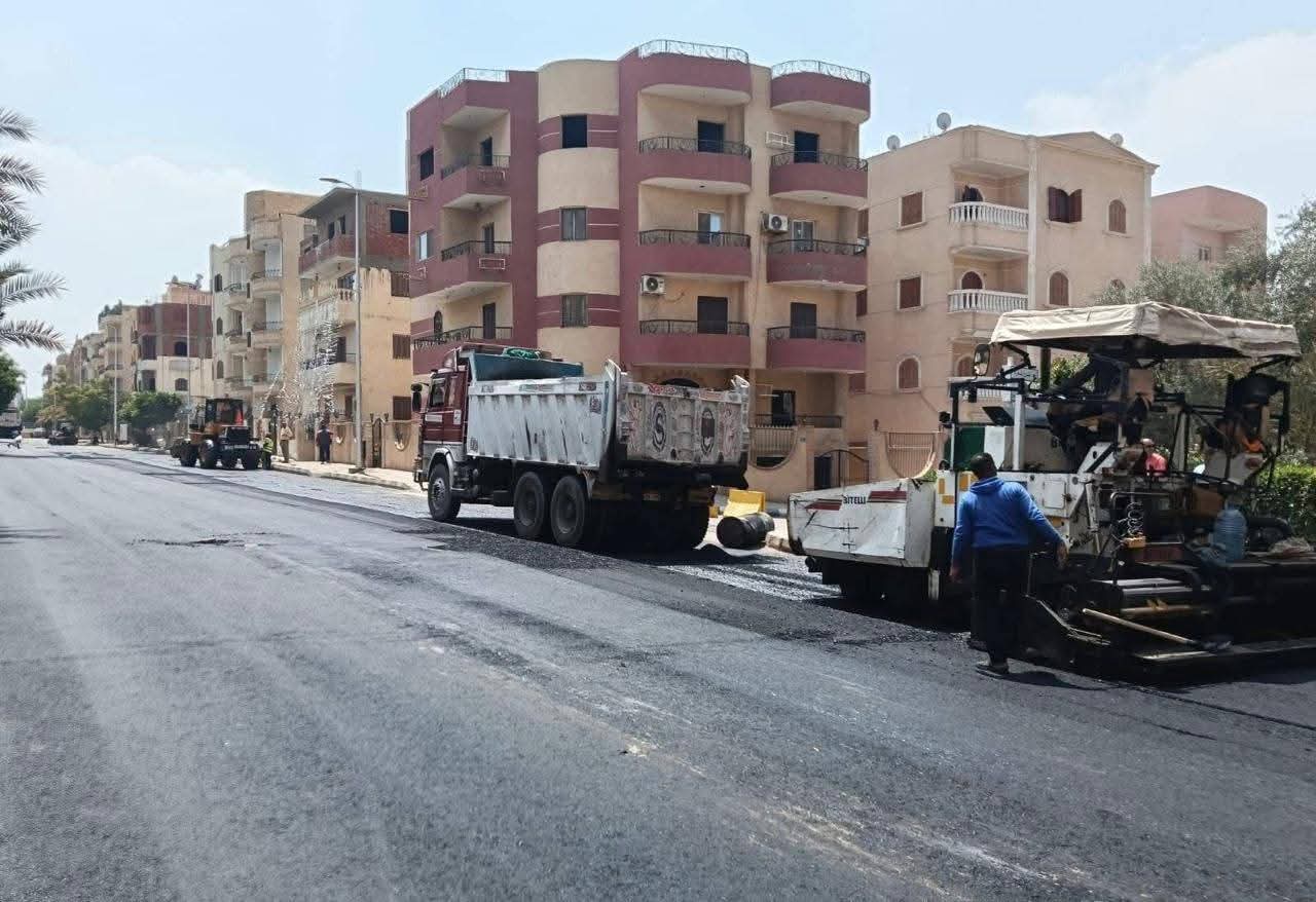 المنشاوي تتابع الموقف التنفيذي لمشروعات الطرق والمرافق بعدد من المدن الجديدة